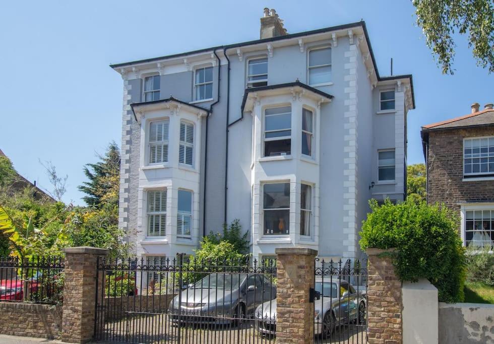 Stunning Large Victorian Maisonette With Sea View Deal Εξωτερικό φωτογραφία
