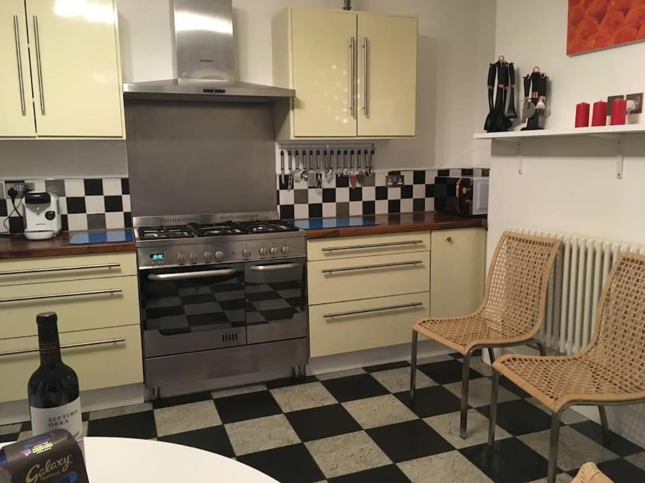 Stunning Large Victorian Maisonette With Sea View Deal Εξωτερικό φωτογραφία